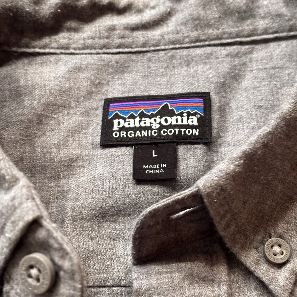 Patagonia Organic Cotton Long Sleeve Gray Button Down Men's Medium - Picture 3 of 7